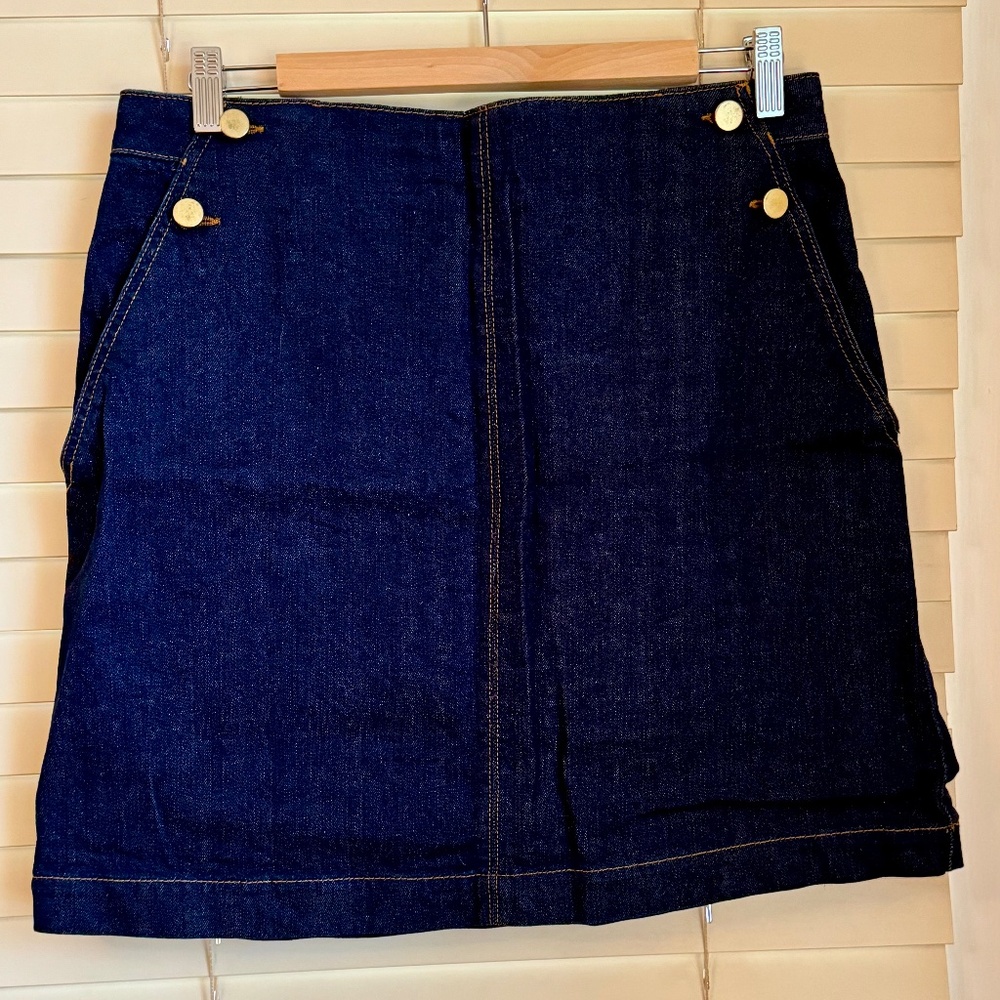 Phase Eight short denim skirt, size 14 UK/10 US